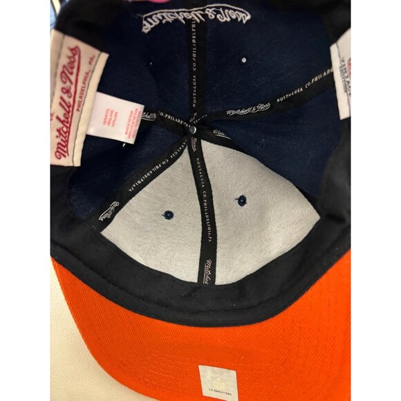 Mitchell & Ness Chicago Bears Adjustable Fit Snapback Hat Navy/Orange - Picture 11 of 16